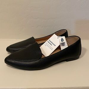 NWT Old Navy Black Flats with Cushioned Insoles - 8